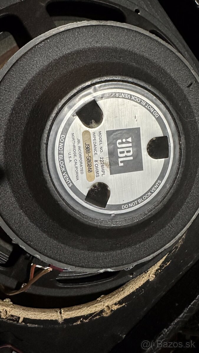 Profesionálny JBL 2226HPL, 600 W RMS, top stav