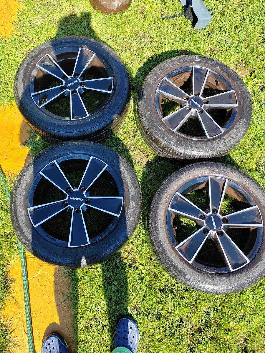 Predám elektróny značky Carmani 205/55 R16