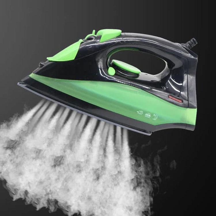 Bezdrôtová naparovacia žehlička 2400W s keramickou plochou