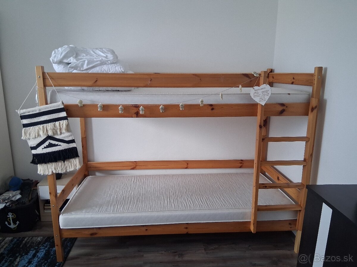 Poschodova postel s matracmi