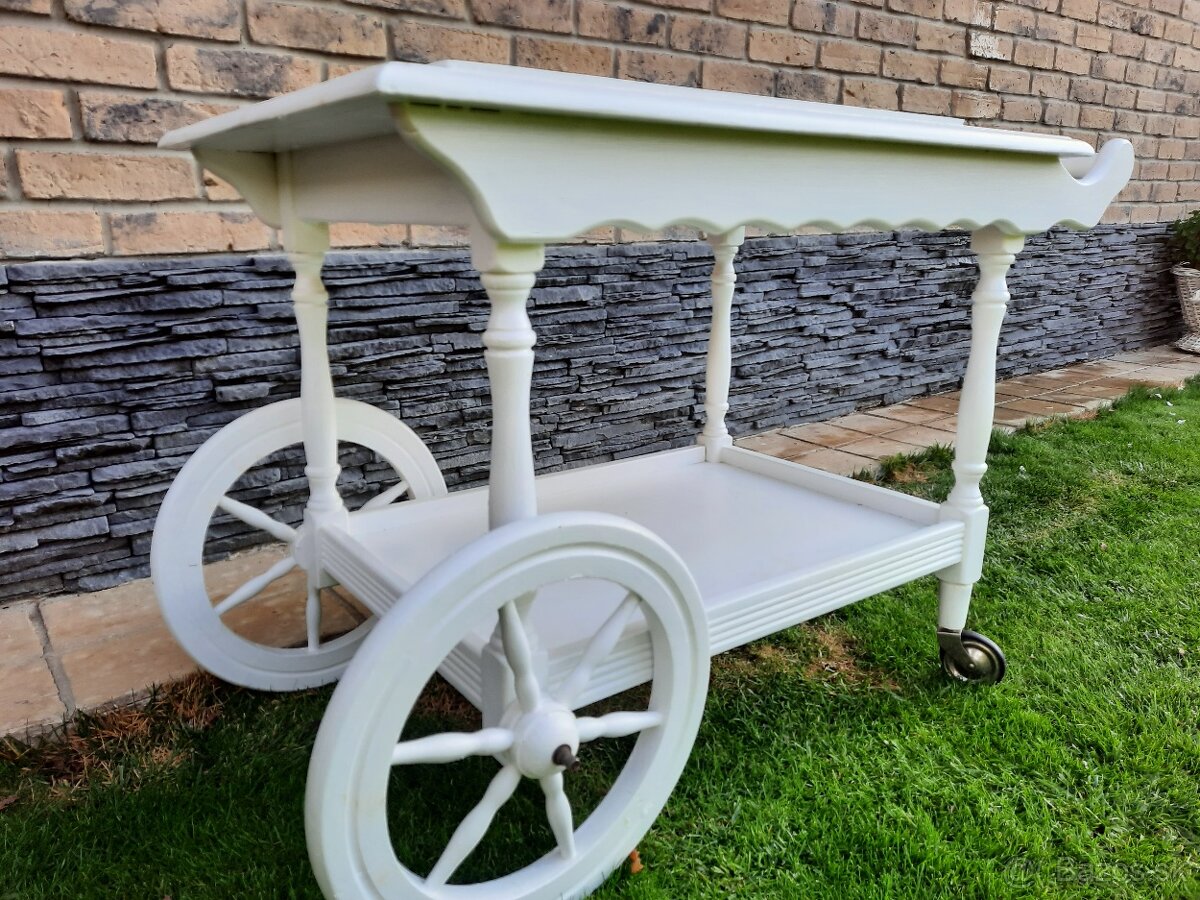 Servírovací stolík/ vozík