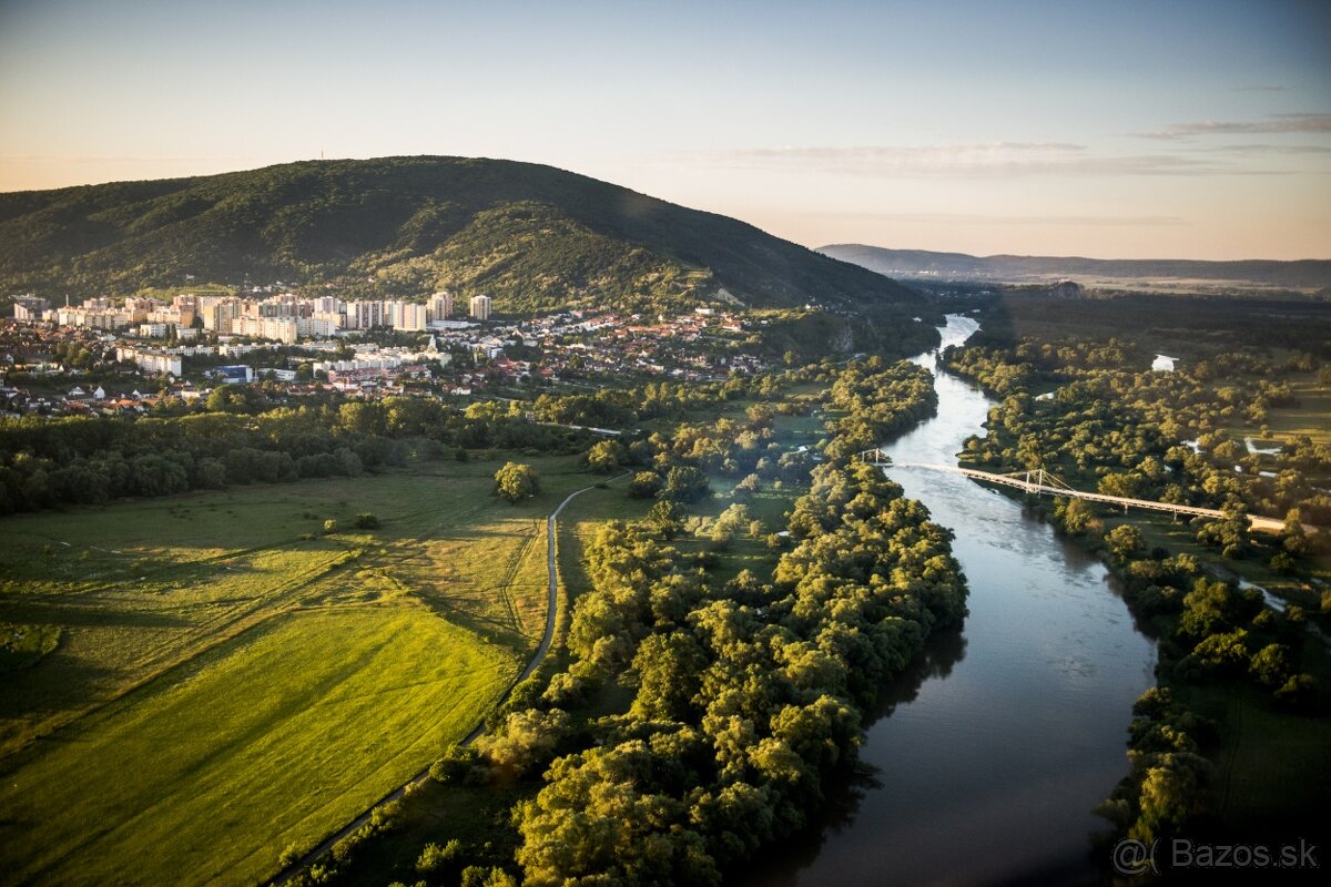 Devínska Nová Ves – 18.610 m2 ORNÁ PÔDA