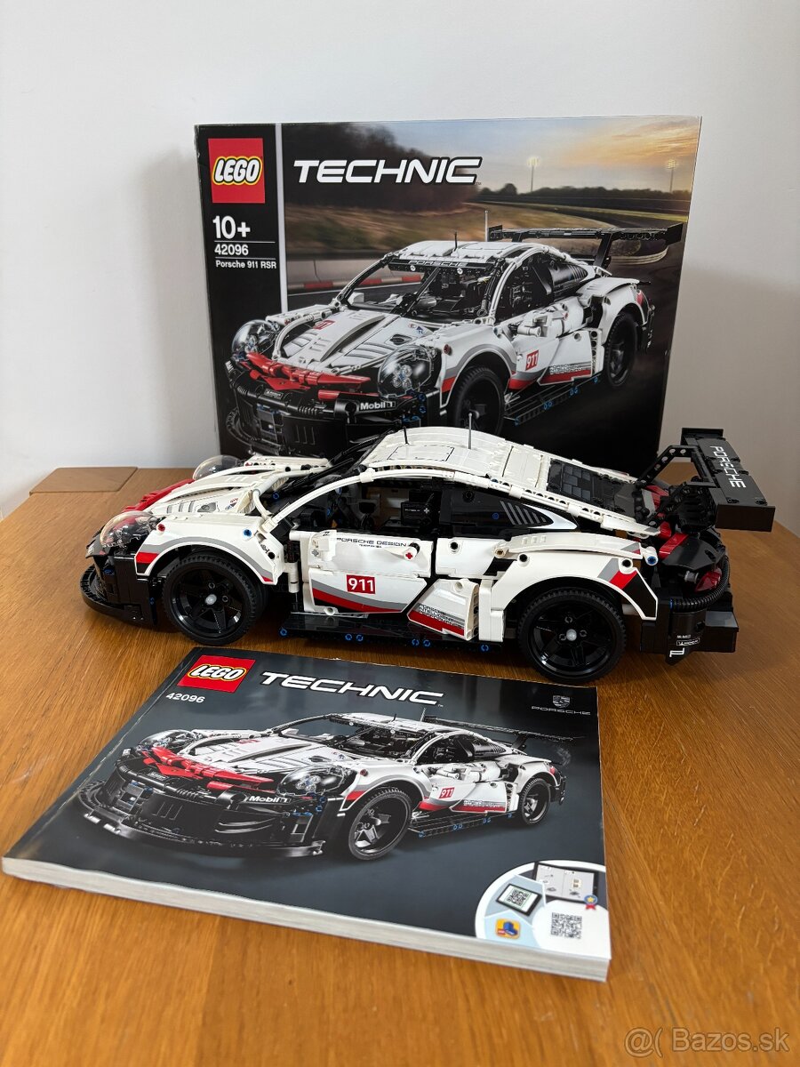 LEGO Technic 42096 Porsche 911 RSR