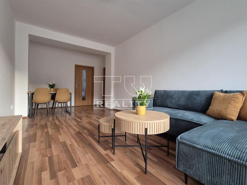 2i byt s balkónom, TOP lokalita mesta