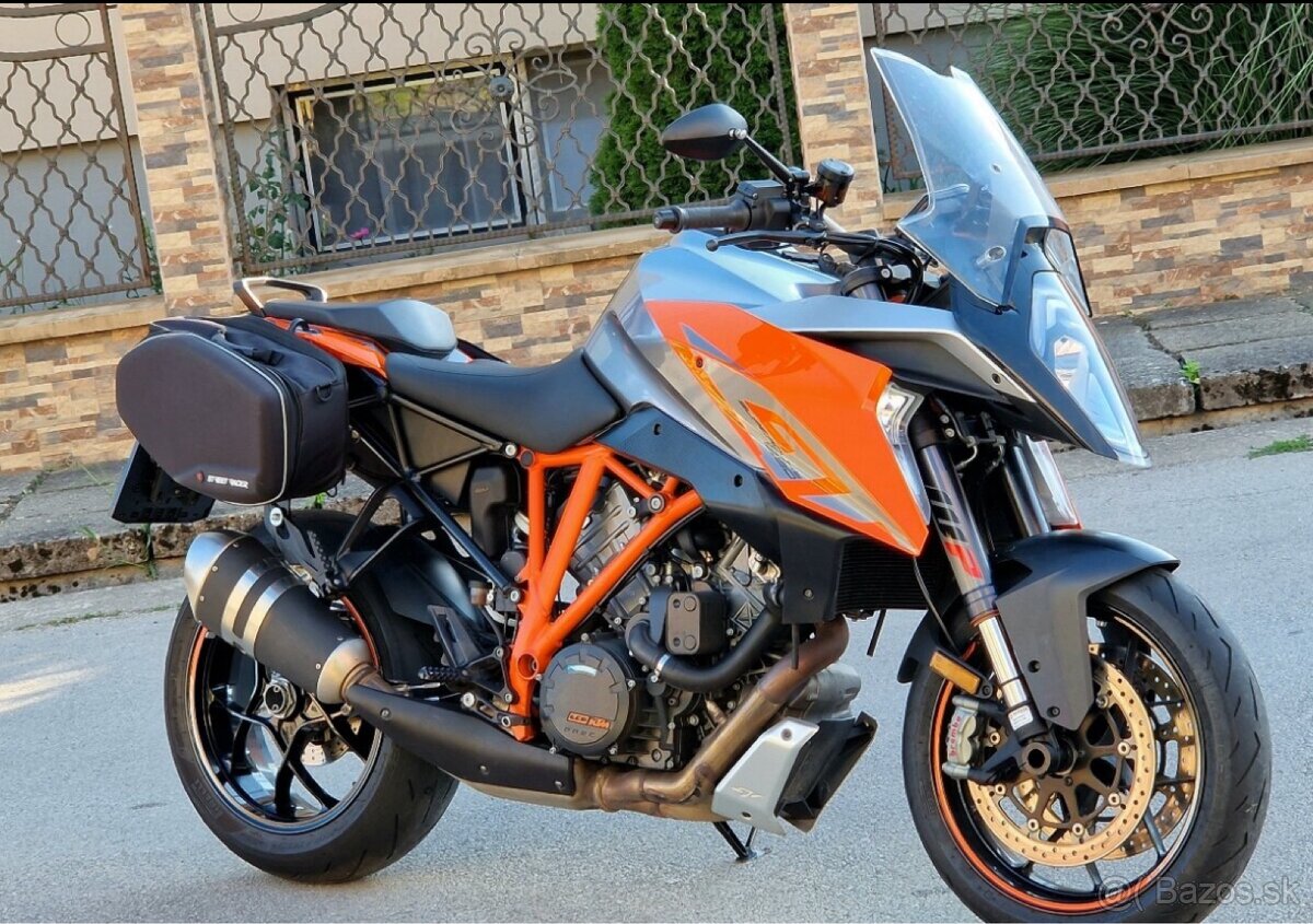 KTM SUPERDUKE 1290 GT