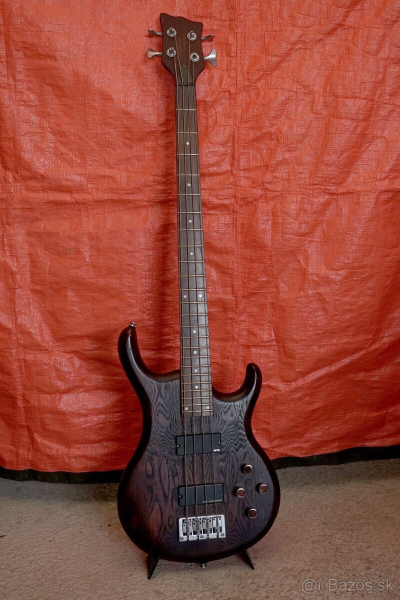 basgitara Tanglewood Warrior 2