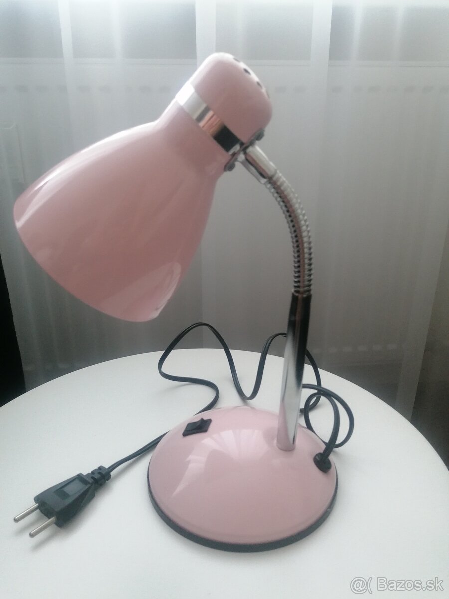 Stolná lampa