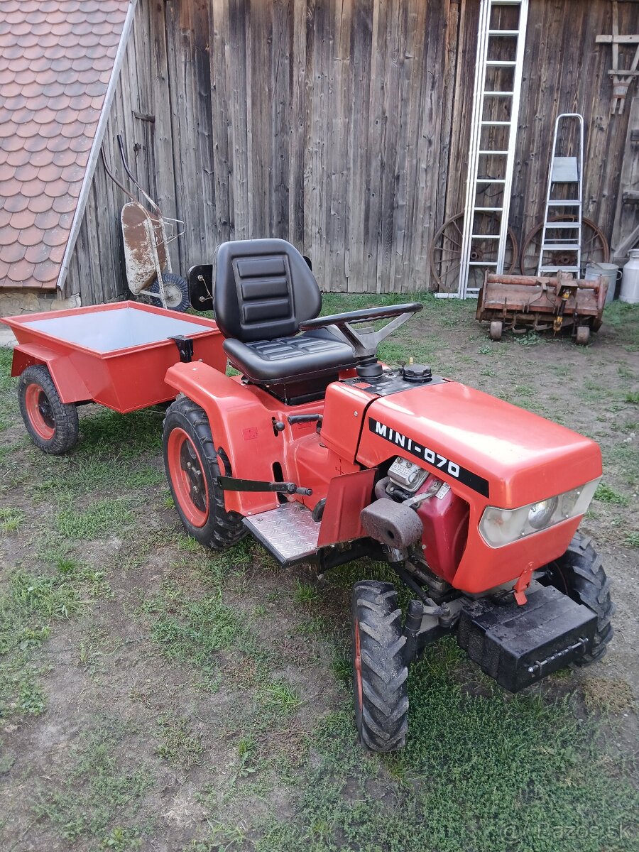Malý traktor