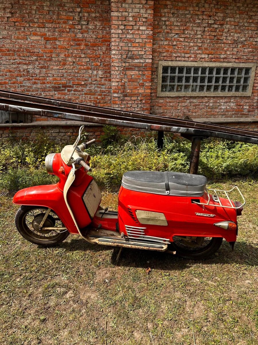 Manet 125