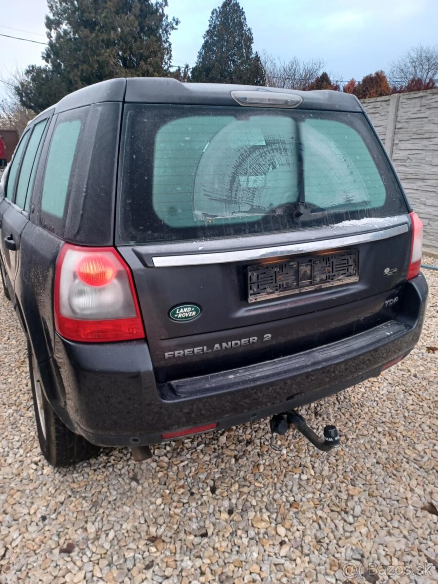 Rozpredám Land Rover Freelander 2 2.2TD4 110kw 4x4 224DT