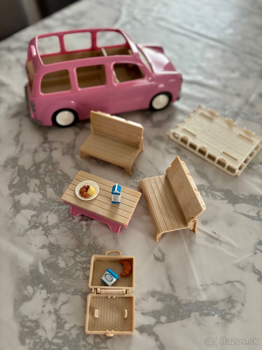 Sylvanian family Rodinné auto ružové Van