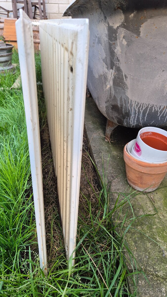 Dvojitý plochy radiator