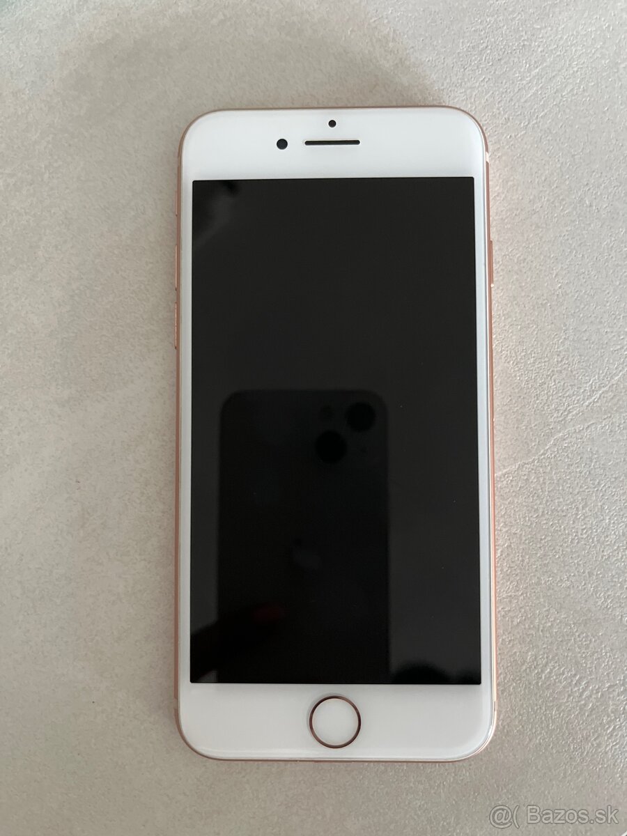 iPhone 8