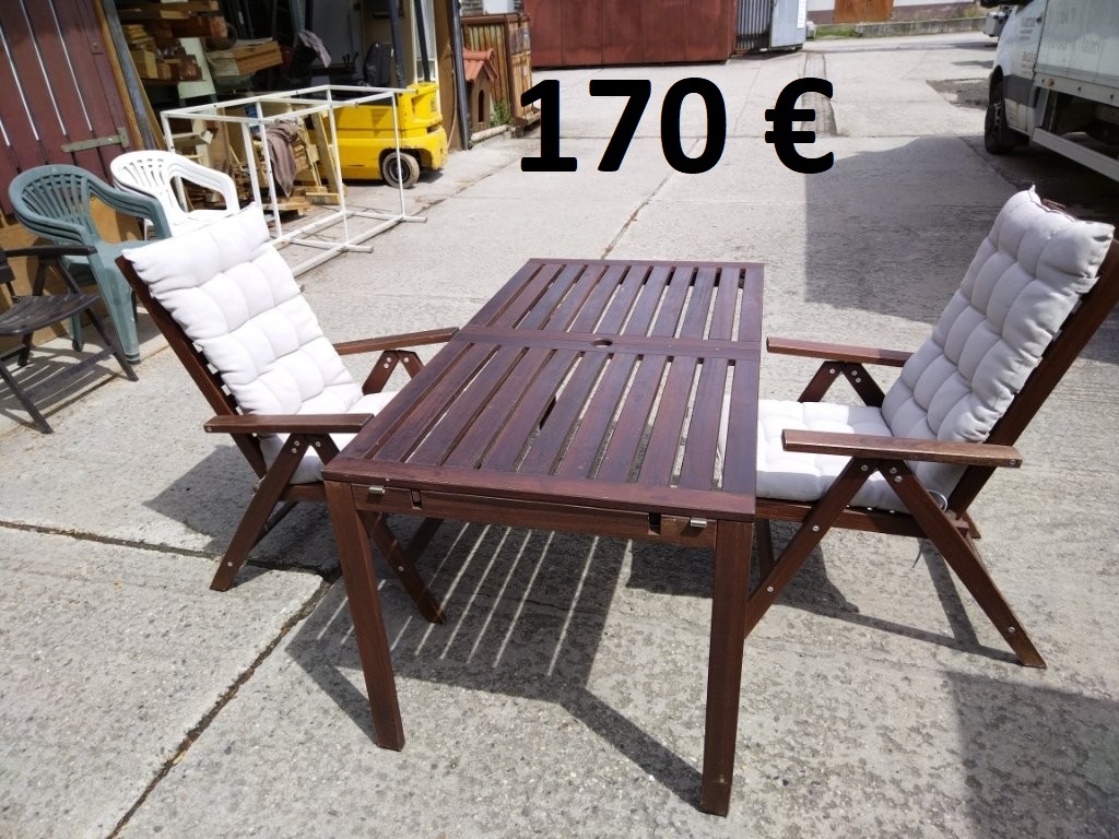 Záhradné sedenie