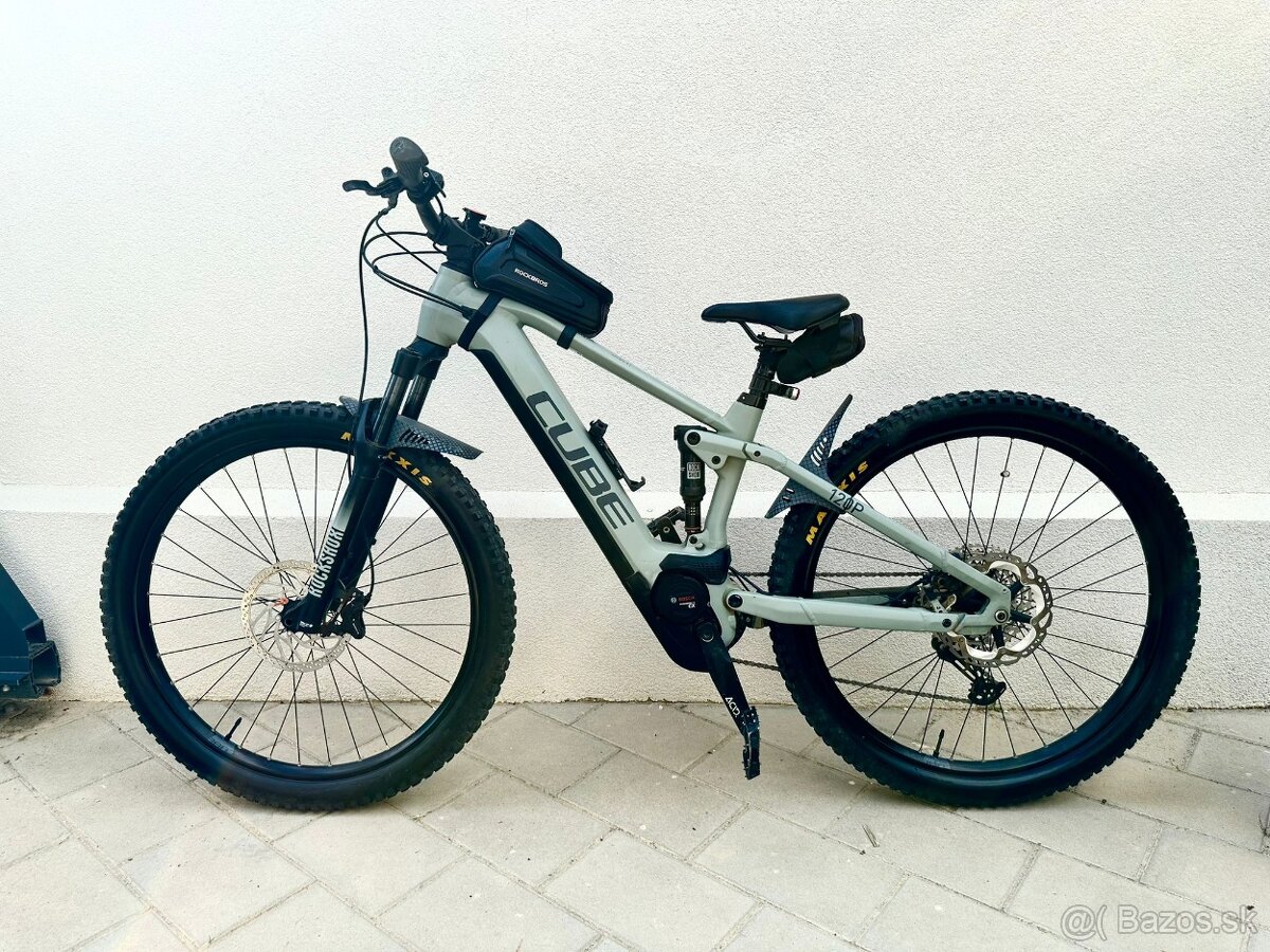 Cube Stereo Hybrid 120 Race 625