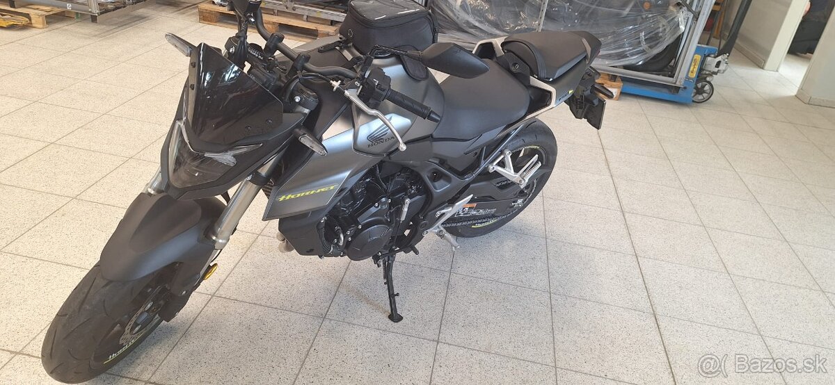 Honda Hornet CB750 2024
