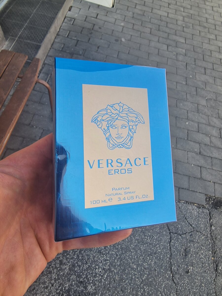 Versace Eros parfém