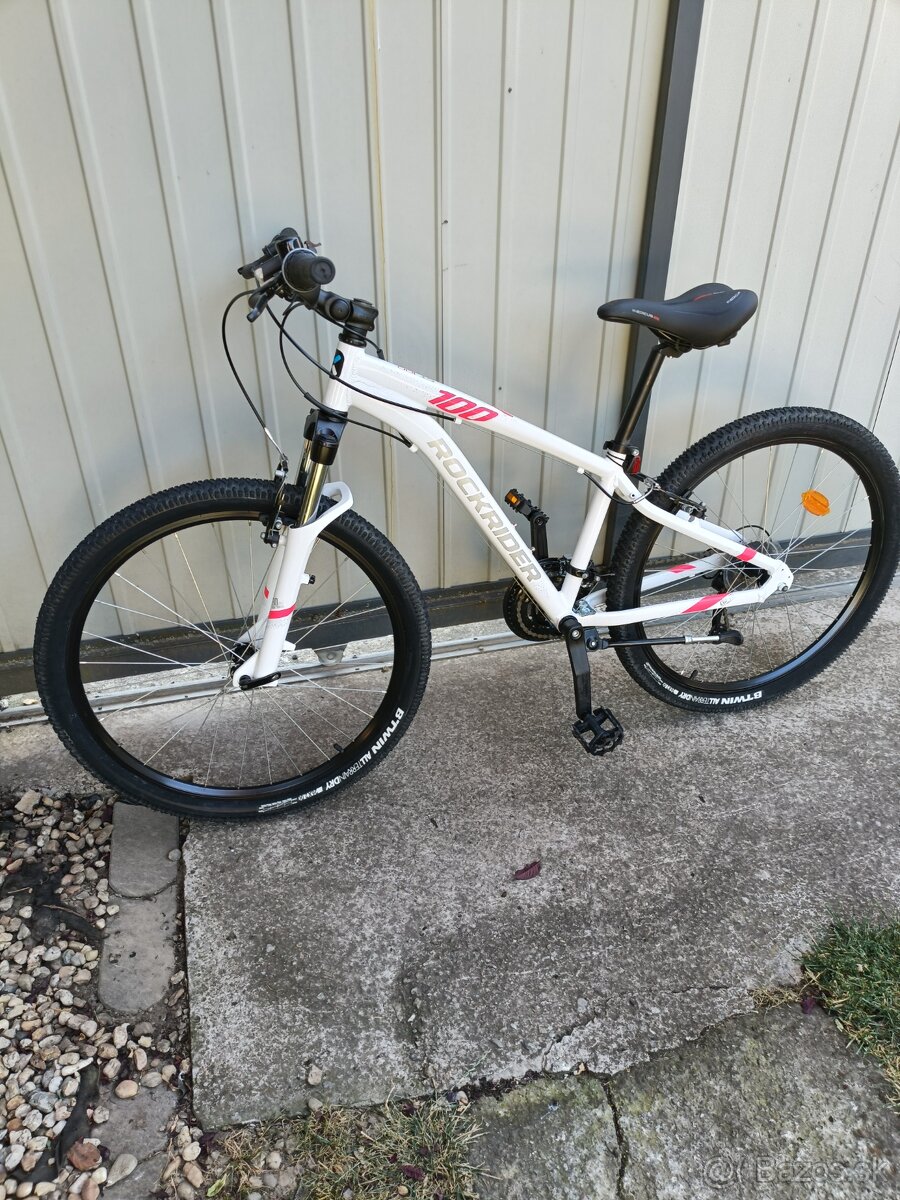 Predám horský bicykel Rockrider ST100