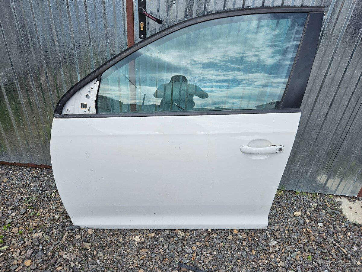 Ľavé predné dvere Golf 5