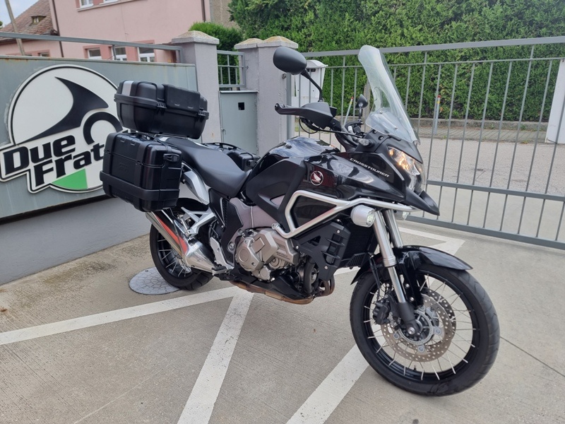 Honda VFR 1200XD DCT