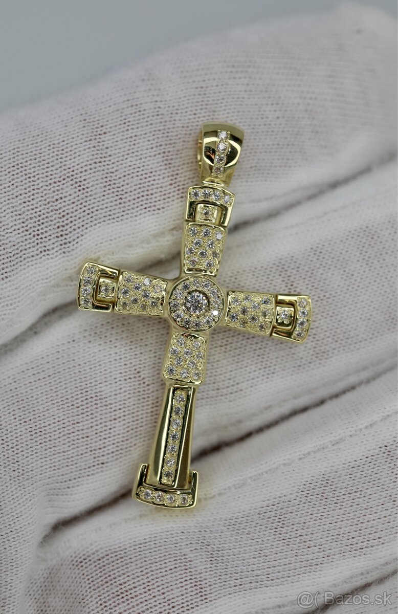 Zlatý prívesok krížik 585/14K zlato. Vaha:8,14g.