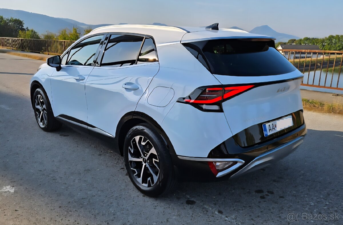 KIA Sportage 2023 PLATINUM 1.6 T-GDi, 1 majiteľ, V ZARUKE