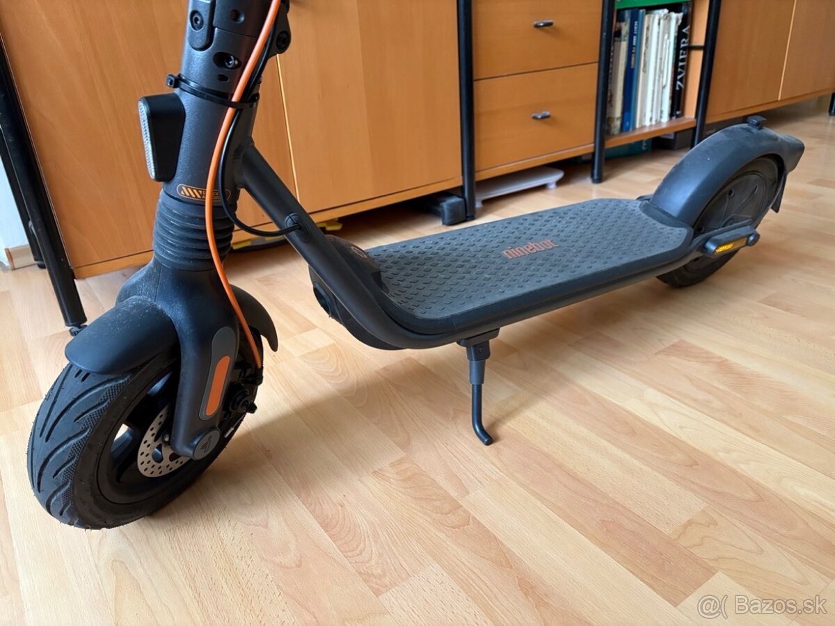 Segway Ninebot Kickscooter F2 Pro