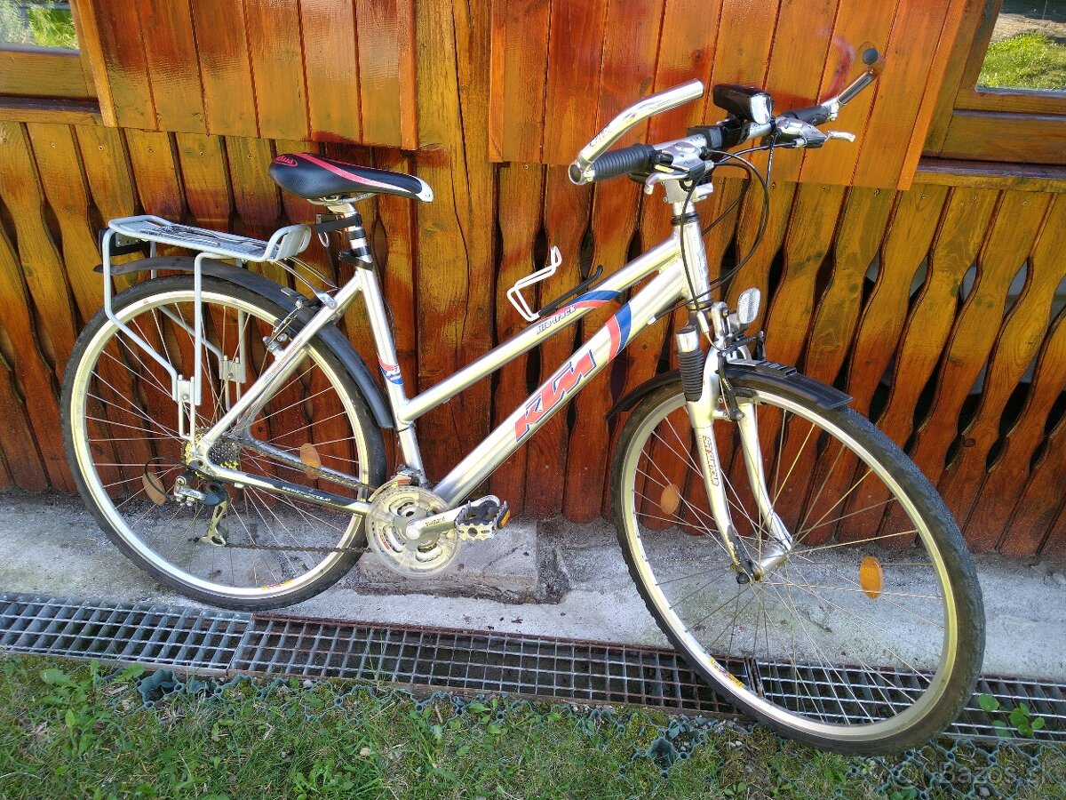 Predám dámsky trekovy bicykel KTM,Odpružený,28"kolesá,19"r