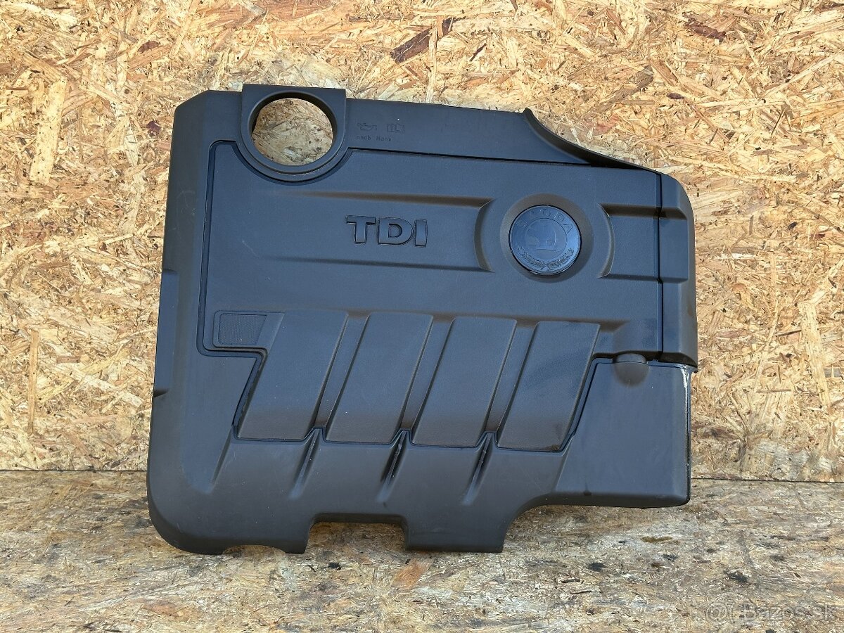 Motorový kryt – Škoda Octavia II RS