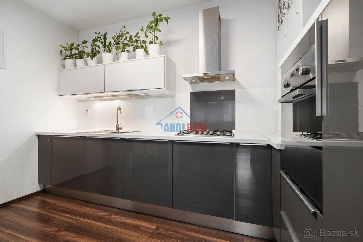 NOVOSTAVBA v RUŽINOVE 2-IZB BYT + GARAŽ