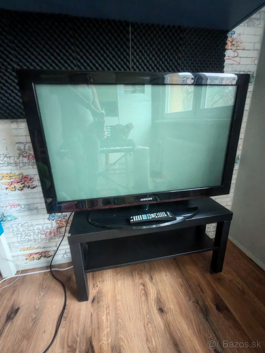 Predám Samsung PS42B450B1WXXH