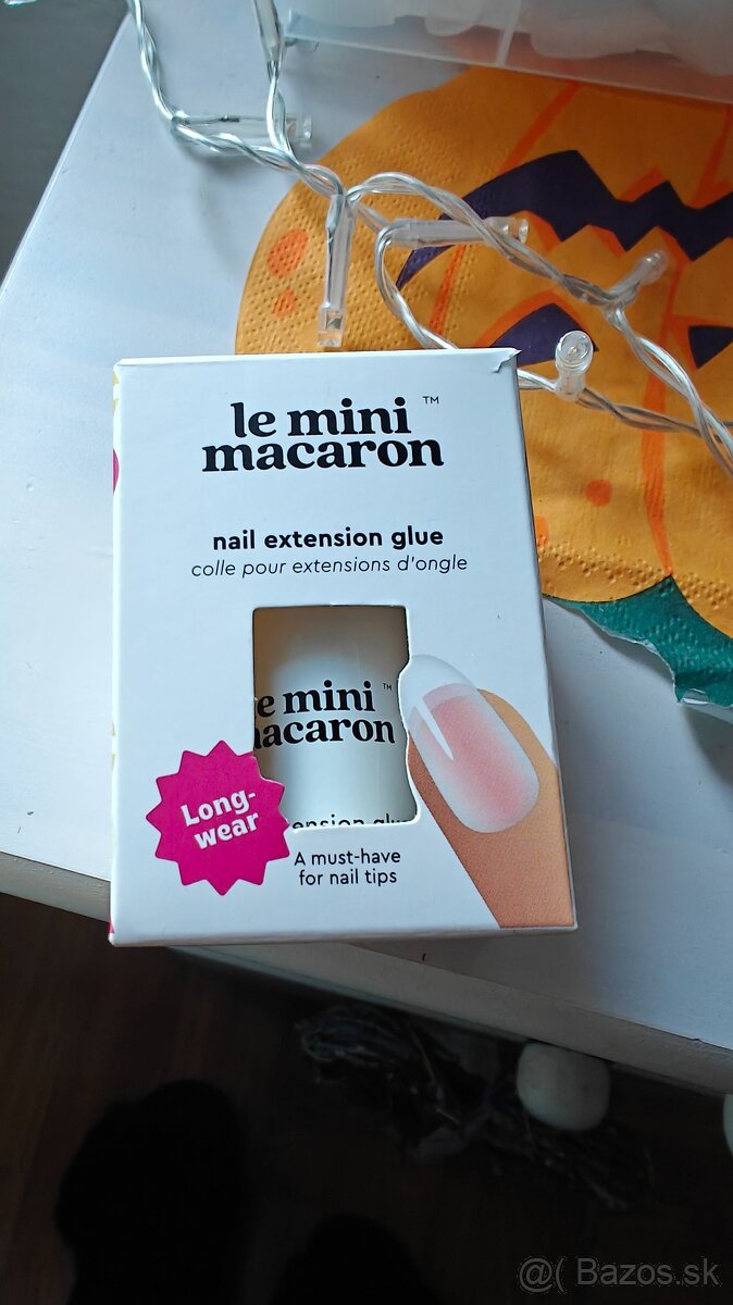 Le Mini Macaron tipy na nechty