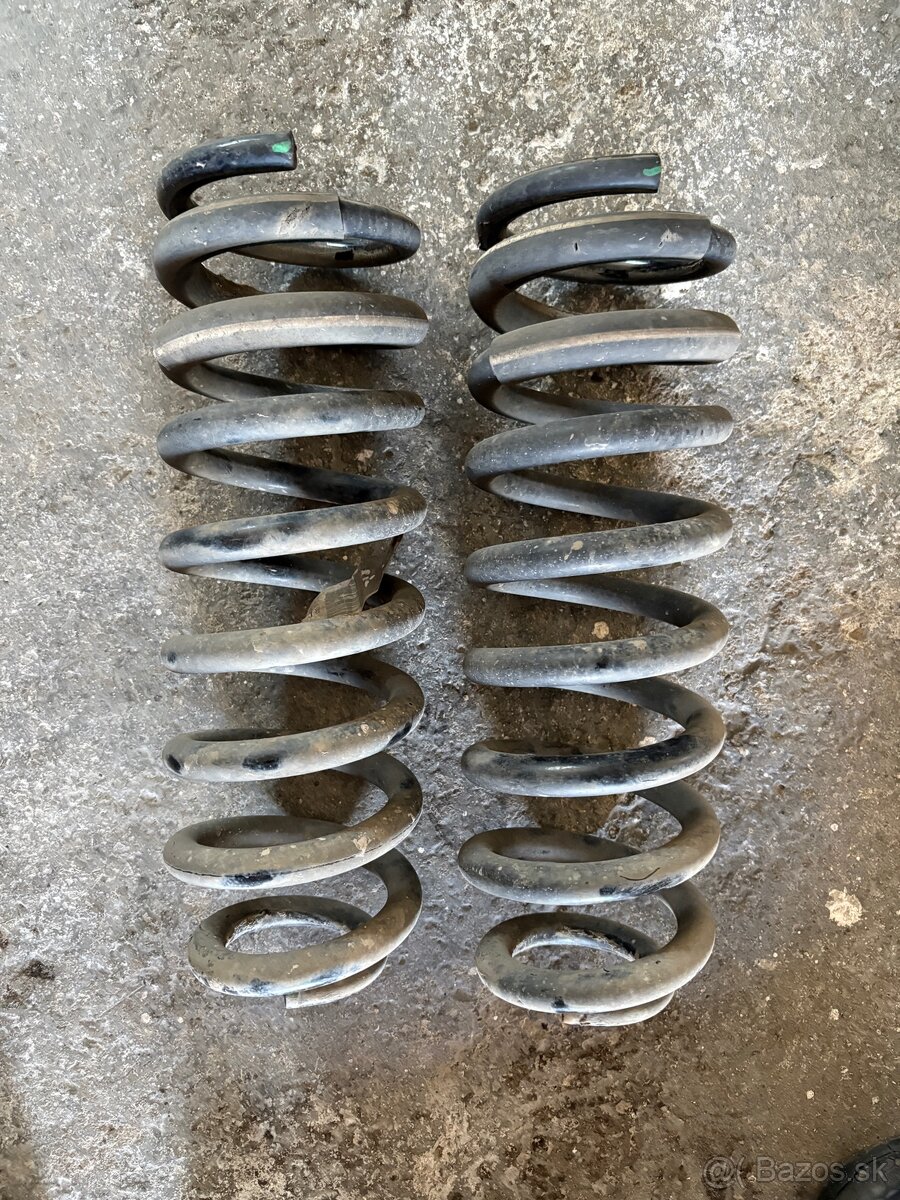 Zadné pružiny ML, GLE W166