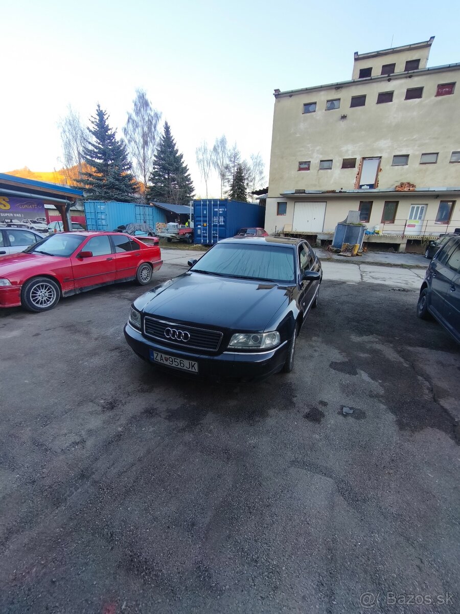 Audi A8 d2