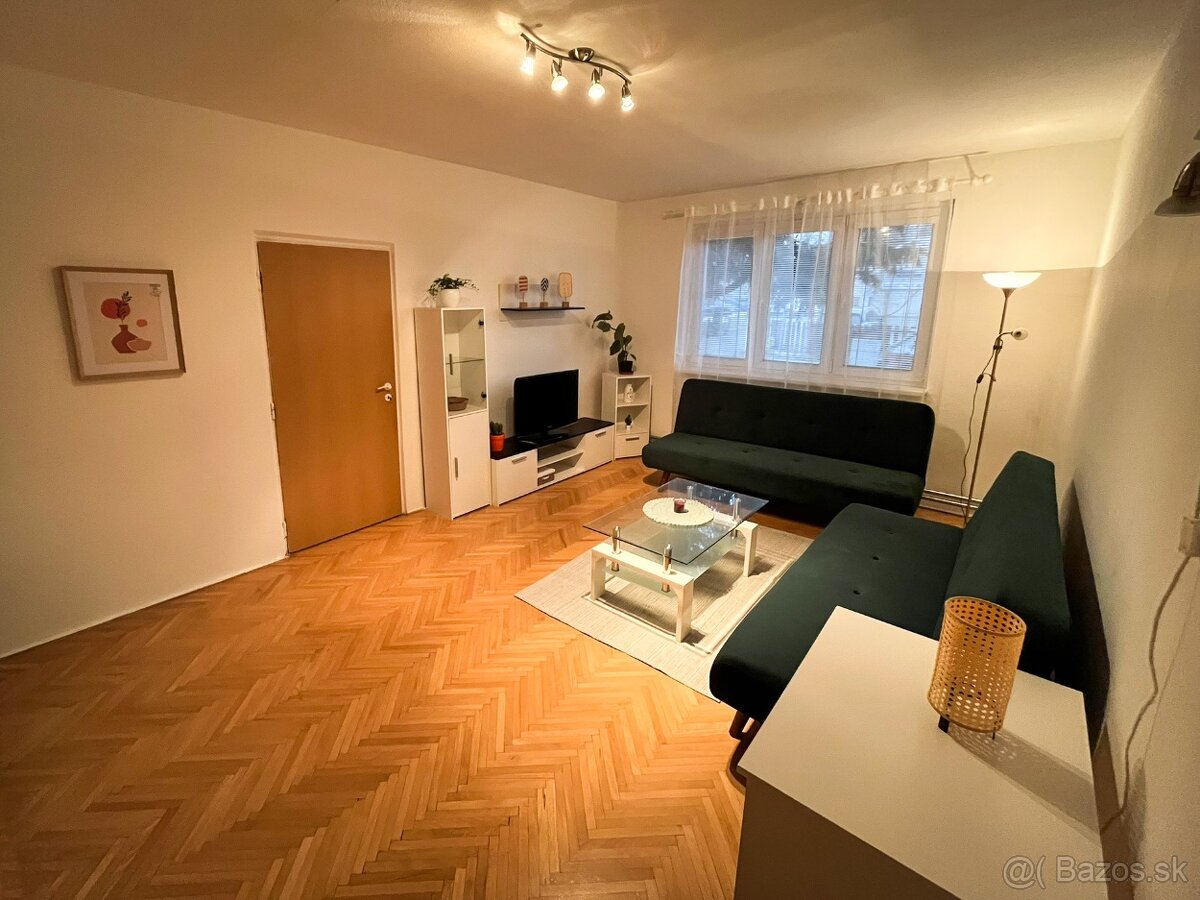 2-izbový zariadený byt na prenájom