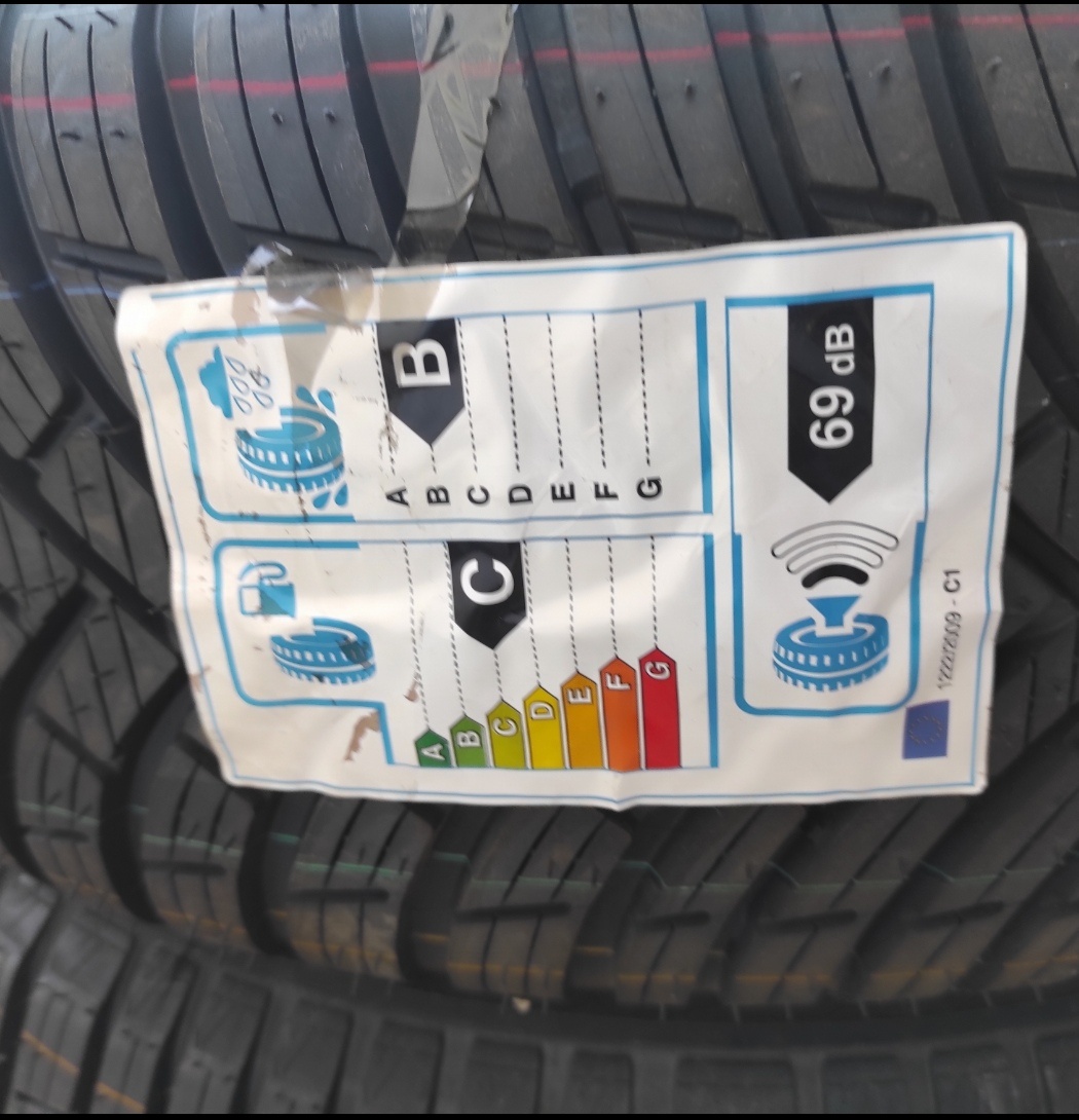 Pneumatiky 4ks nové zimné 205/65 R15