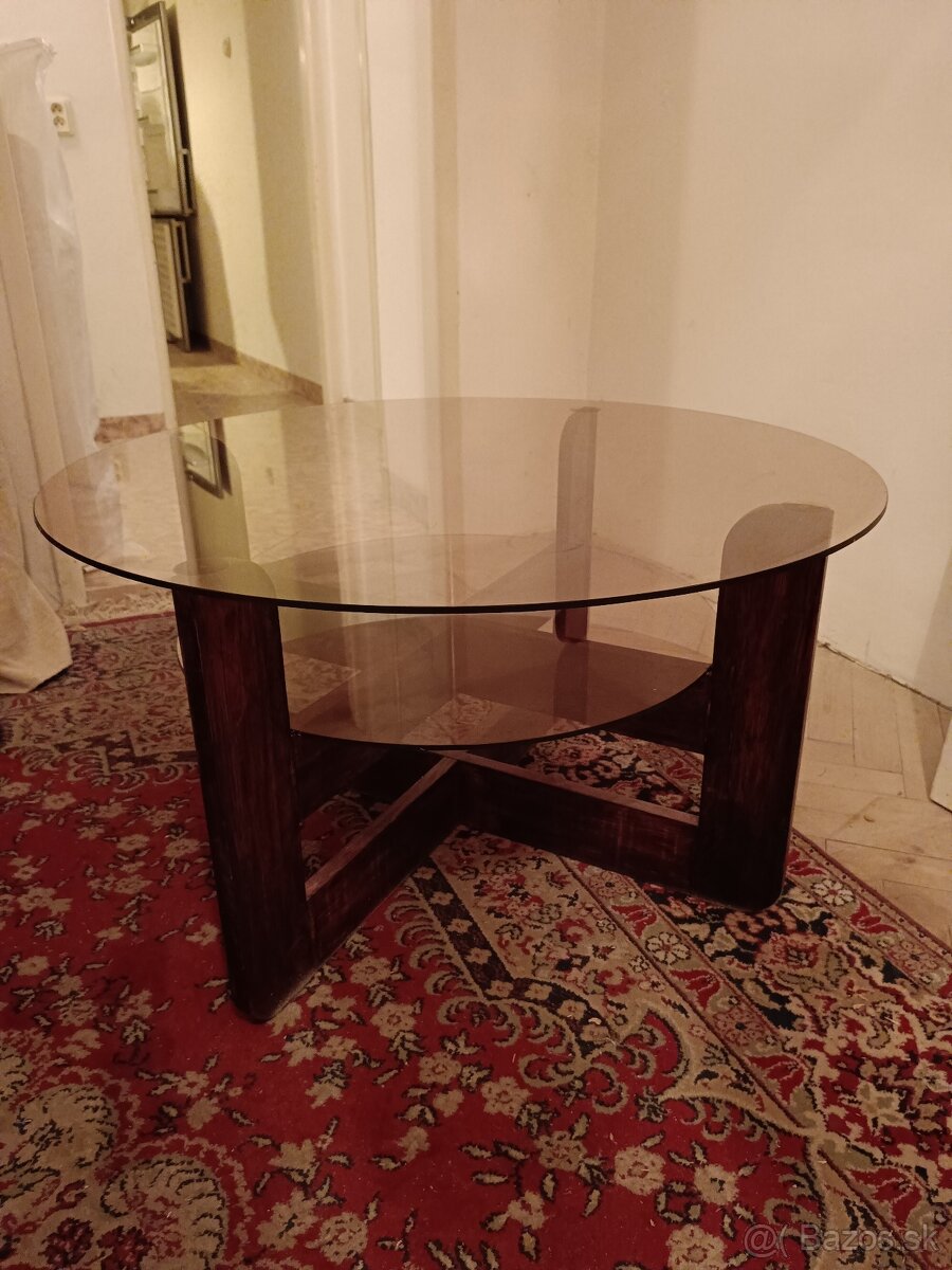 Stolík drevo/sklo.