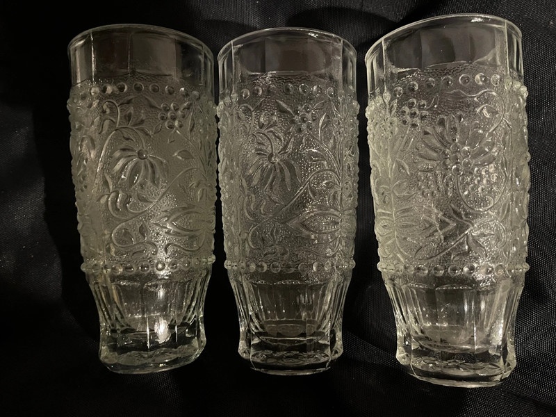 Sada 3ks retro kalichov