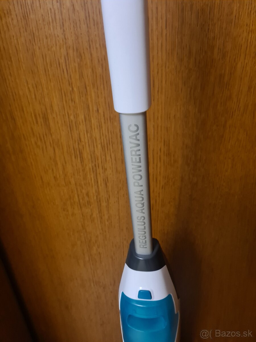 Tyčový vysávač Leifheit