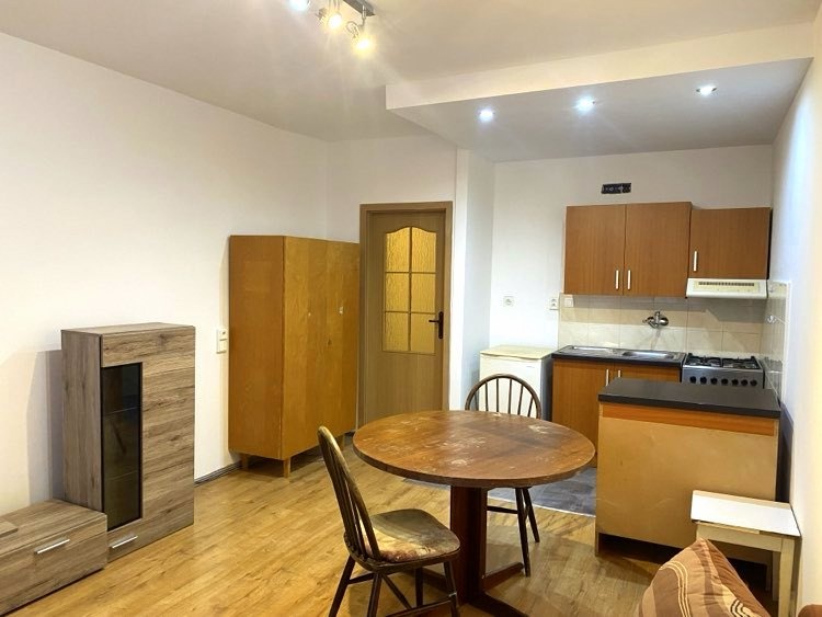 Prenájom - garsónka M-laborce