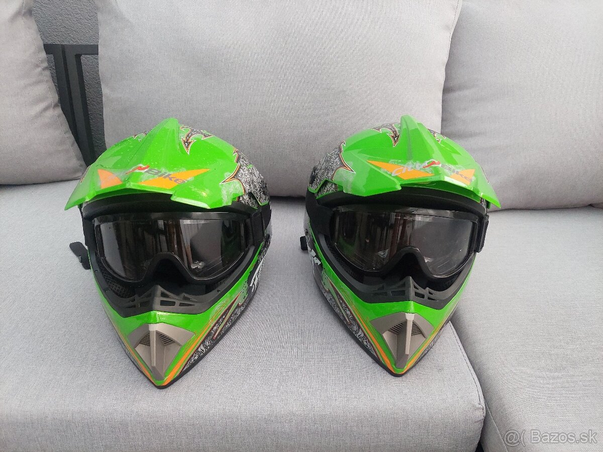 Prilba atv
