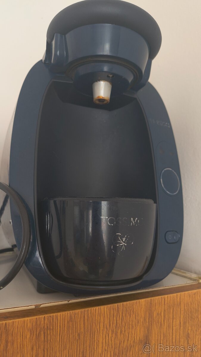 Kávovar na kapsule Tassimo