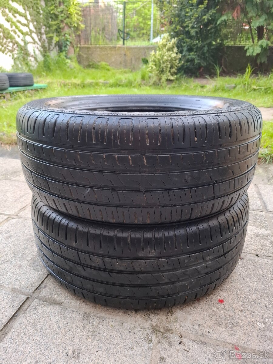 Letné pneumatiky - 2ks - 215/55 R16 zn. Barum Bravuris 3HM