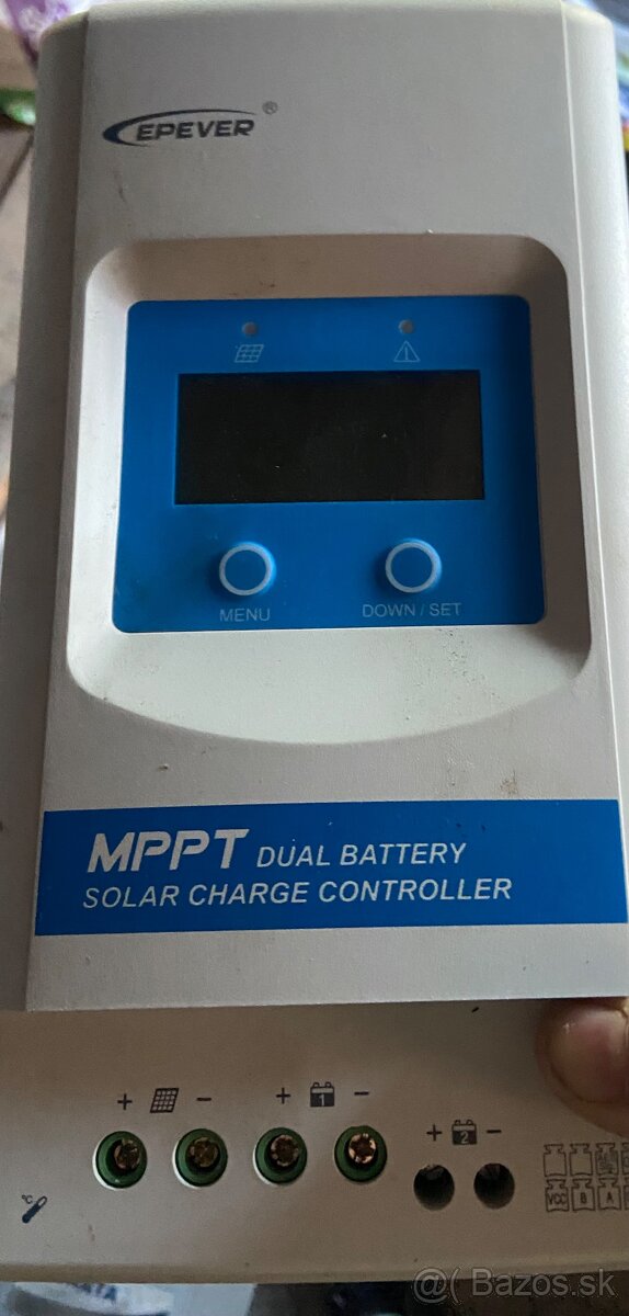 Bateria Varta , regulator , menič napätia