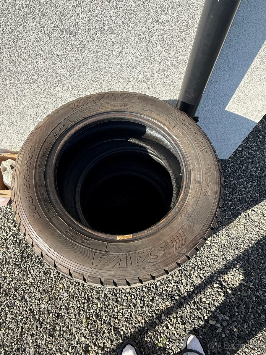 Celoročné 205/65 r16C