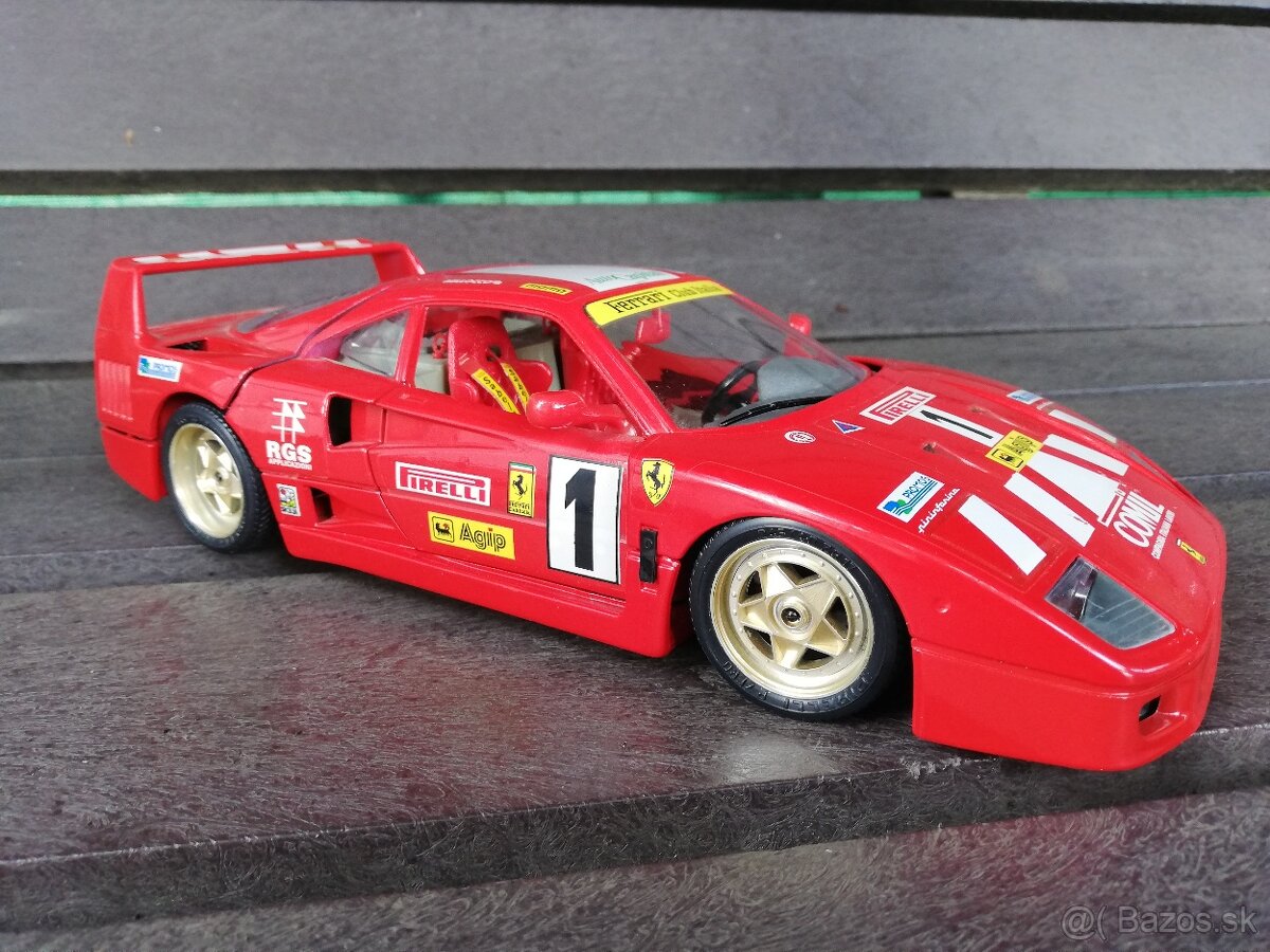 Bburago Ferrari F40 1/18 #1