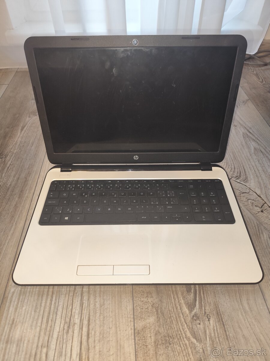 HP Pavilion 15