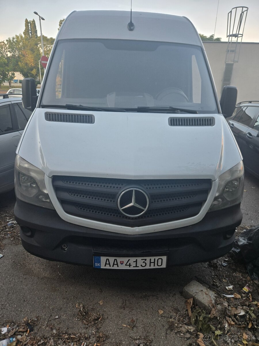 Mercedes sprinter