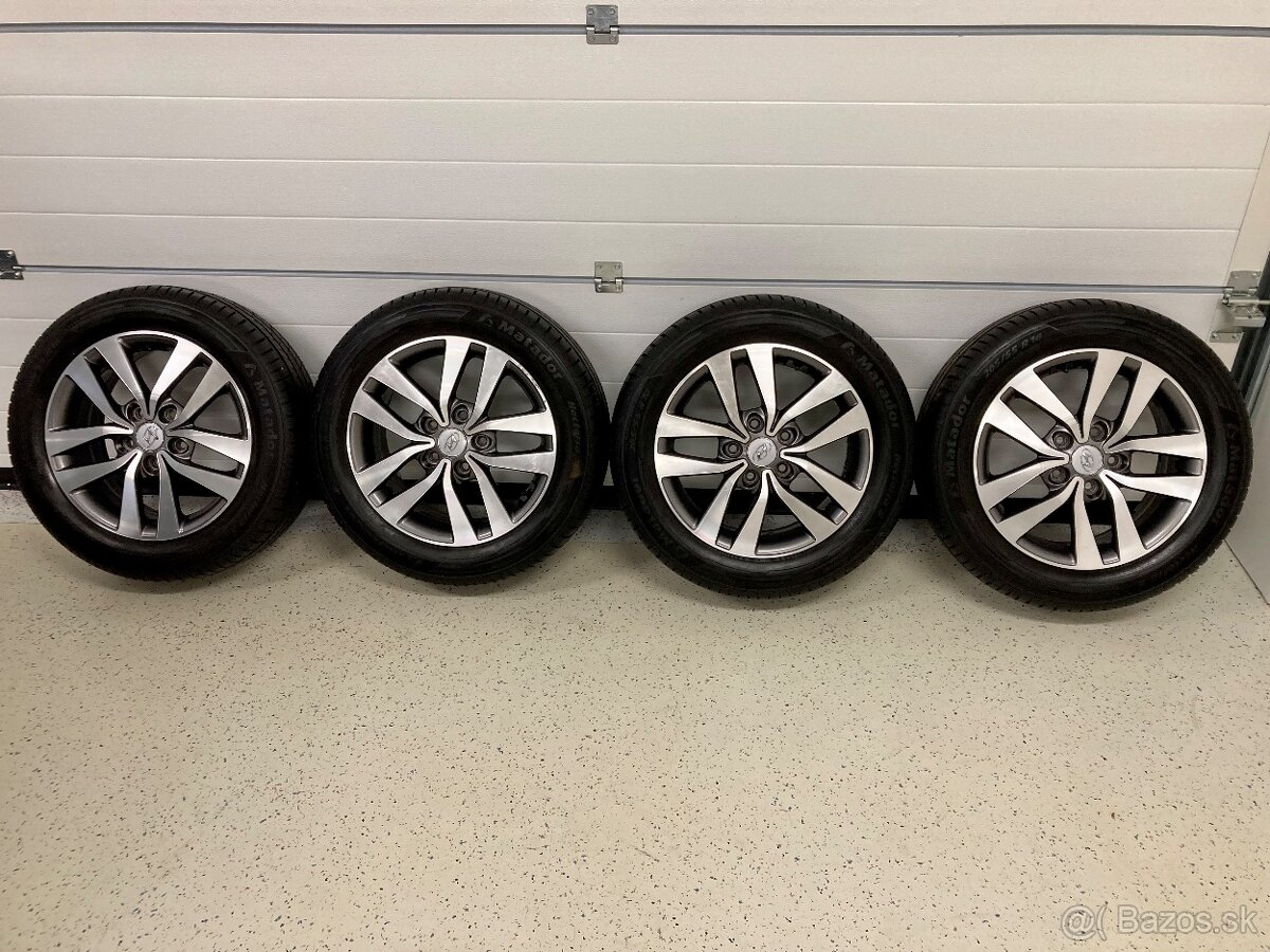 Letná sada org HYUNDAI 5x114,3 6,5J ET50 205/55 R16