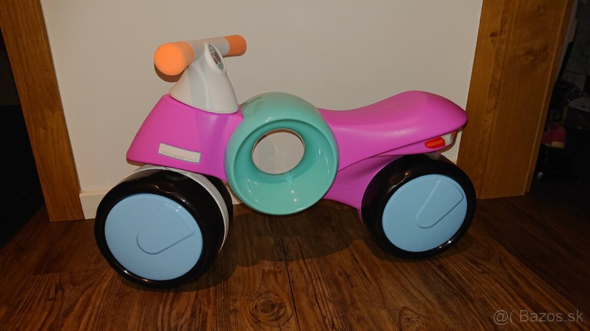 nové Neo Imaginarium Odrážadlo motorka